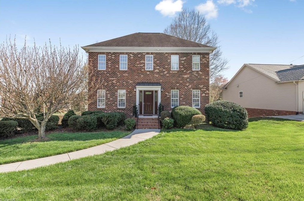 761 Newington Dr, Clemmons, NC 27012