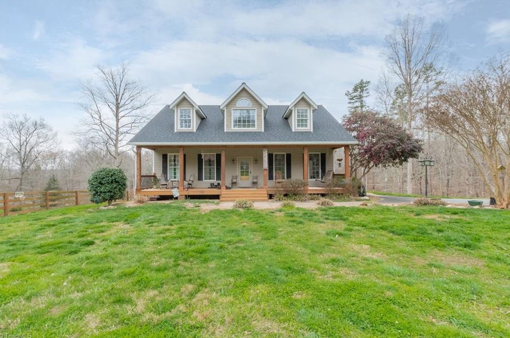 3527 Thayer Rd, Trinity, NC 27370