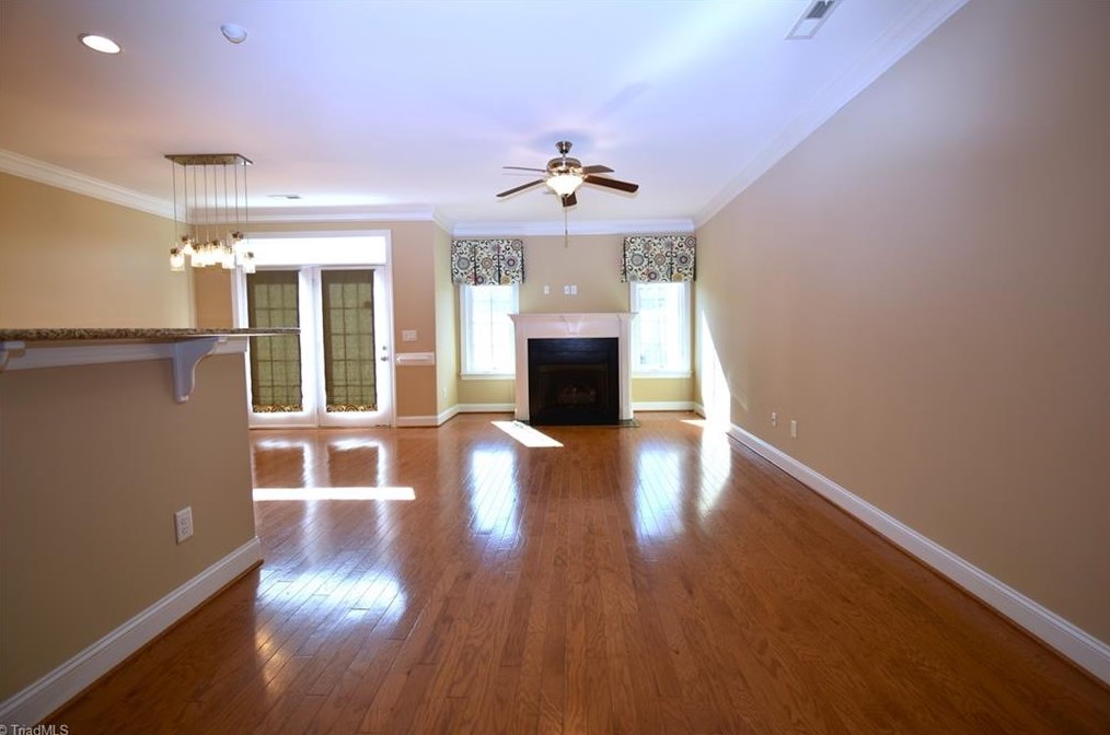712 Carneros Cir, High Point NC  27265-9485 exterior