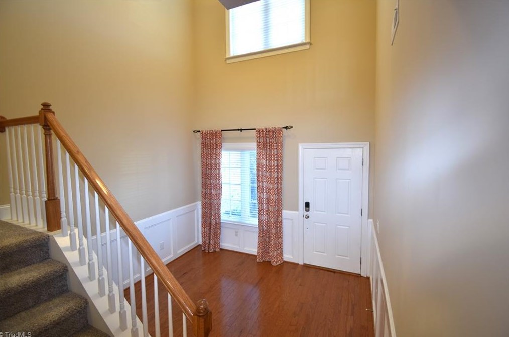 712 Carneros Cir, High Point NC  27265-9485 exterior