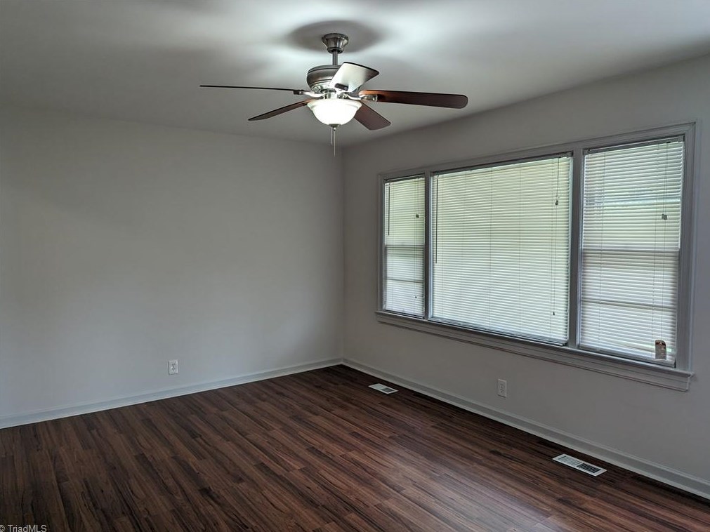 1119 Denny St, High Point, NC 27262