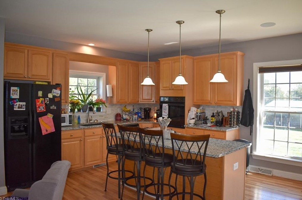 7023 Nc Highway 150, Lexington NC  27295-5274 exterior