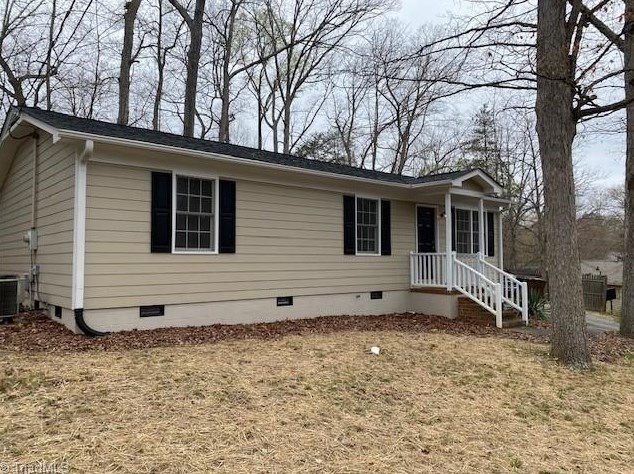 2109 Glenside Dr, Greensboro NC  27405-1611 exterior