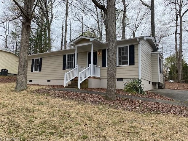 2109 Glenside Dr, Greensboro, NC 27405-1611