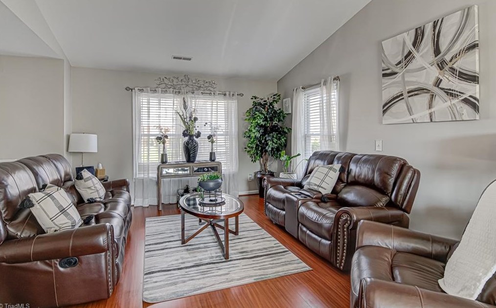 1717 Hannaford Rd, Greensboro, NC 27401