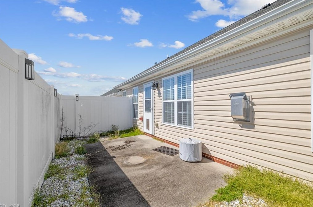 651 Ansley Way, High Point NC  27265-2644 exterior