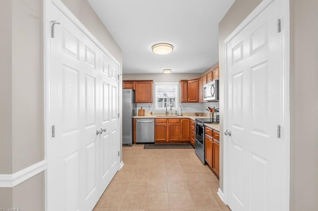 651 Ansley Way, High Point NC  27265-2644 exterior