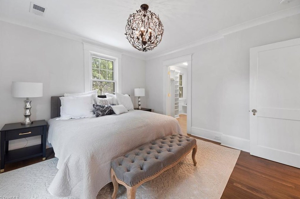 1000 Fairmont St, Greensboro NC  27401-1727 exterior