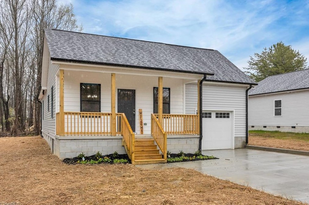 1650-b Lower Hopedale Rd, Burlington, NC 27217