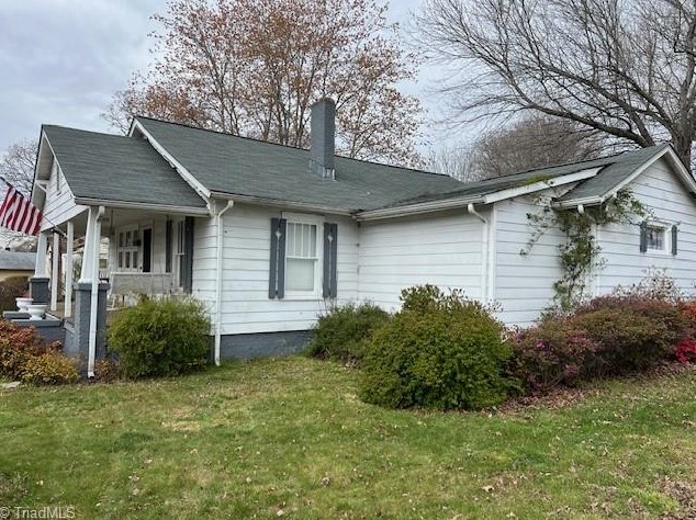 216 Polk St, Thomasville, NC 27360-5400