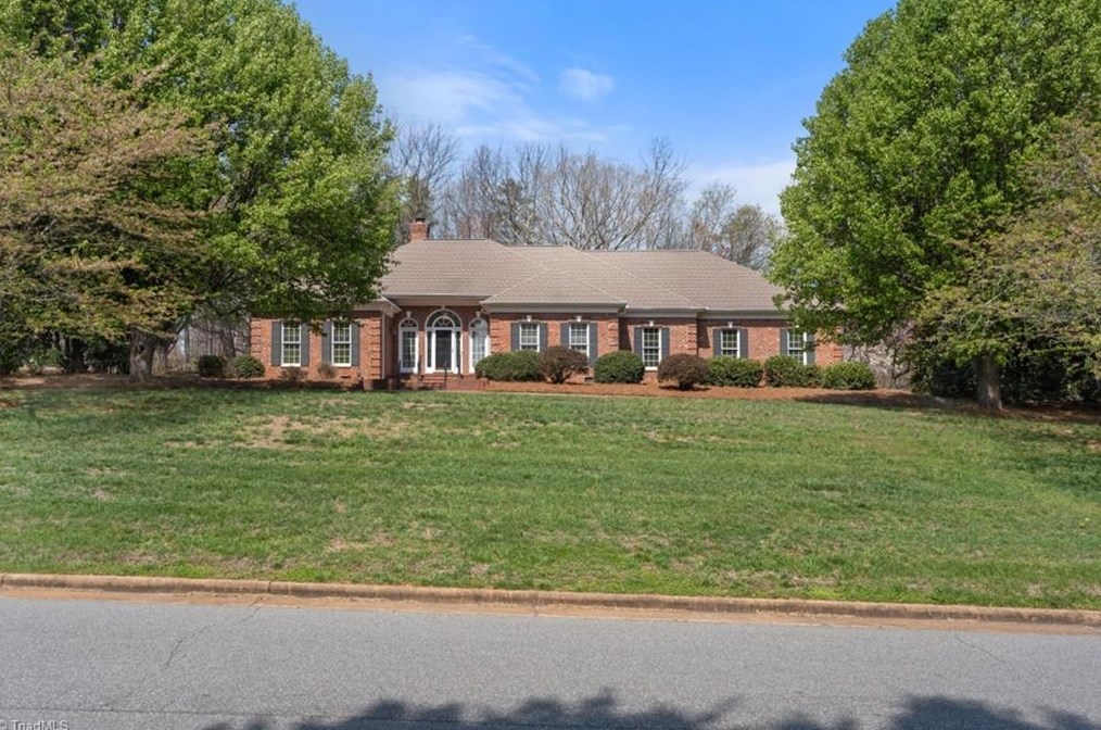 121 Windermere Way, King, NC 27021-9799