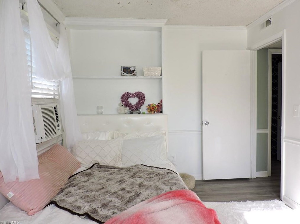 1921 Greenstone Pl, High Point NC  27265-1413 exterior