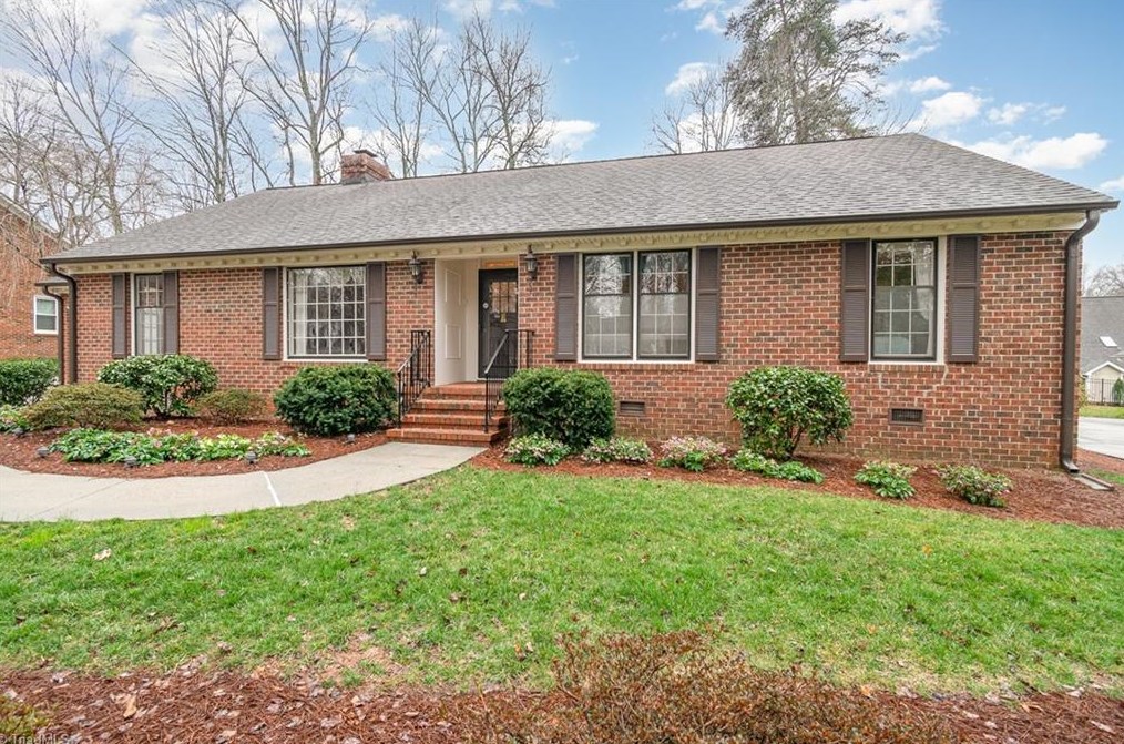 3709 Rock Haven Dr, Greensboro, NC 27410-3714