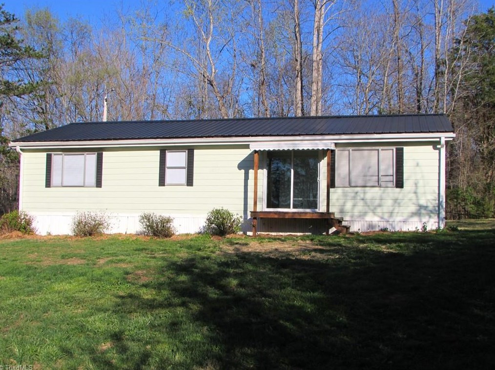 1377 Feezor Rd, Lexington, NC 27292