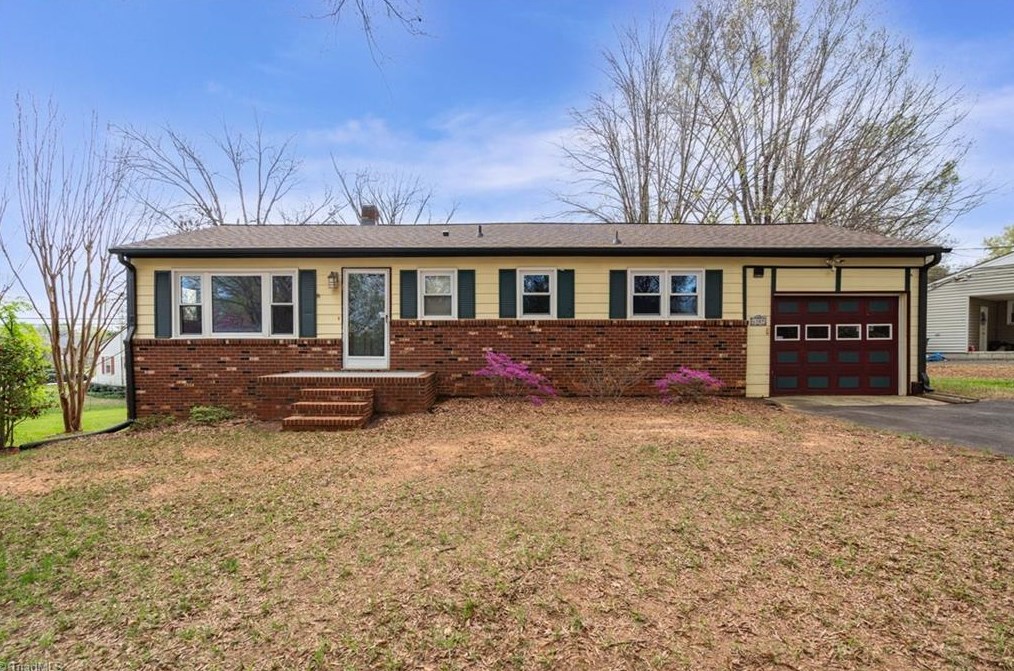 6309 Linda Dr, Lewisville, NC 27023