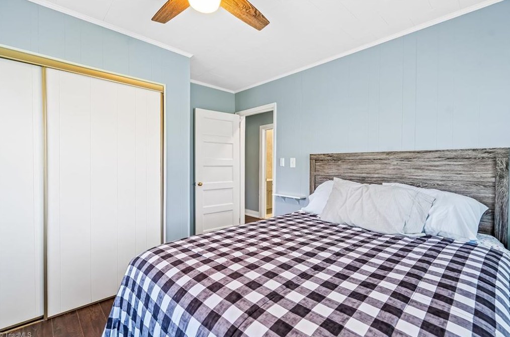 1115 Graham St, Burlington NC  27215-6145 exterior