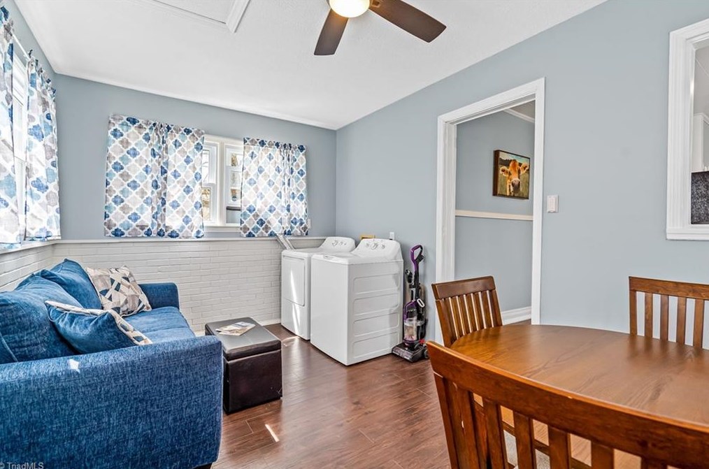 1115 Graham St, Burlington NC  27215-6145 exterior