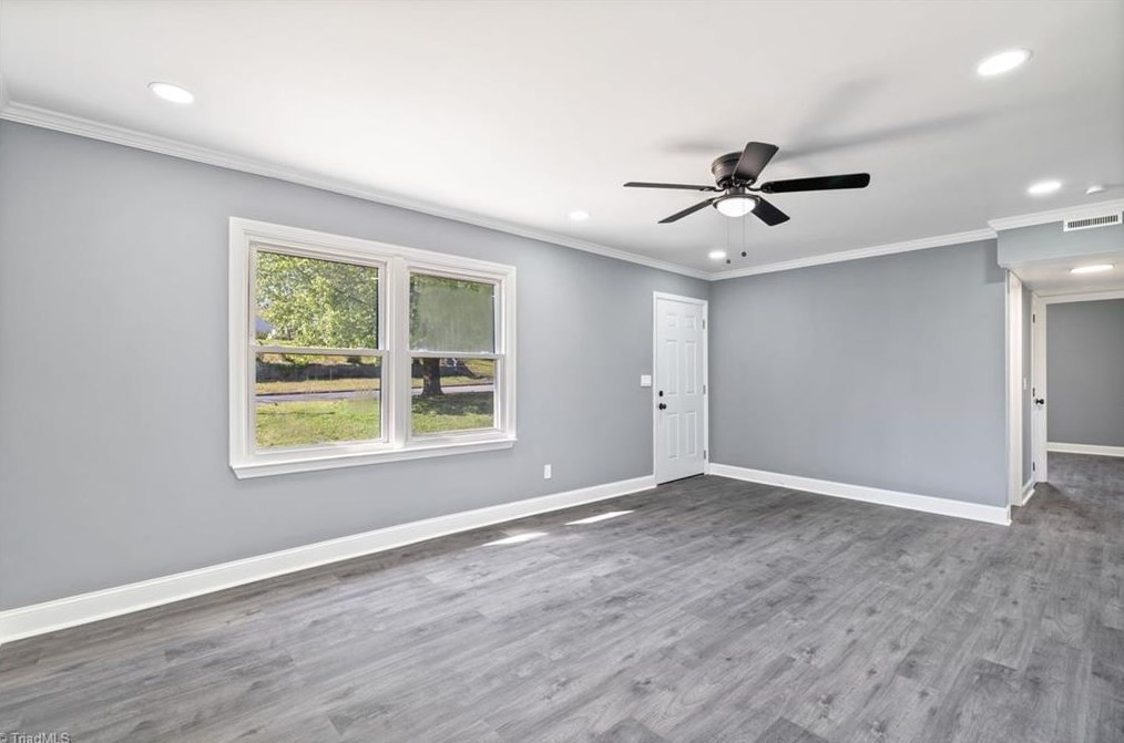 300 Erwin St, Greensboro NC 27406-2834 exterior