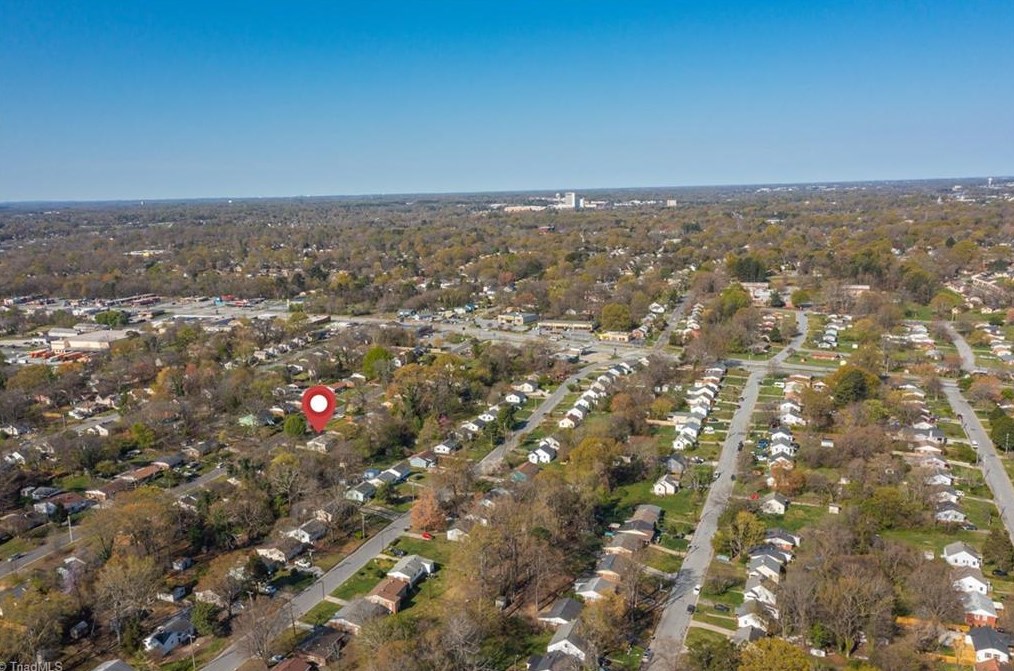 300 Erwin St, Greensboro NC 27406-2834 exterior