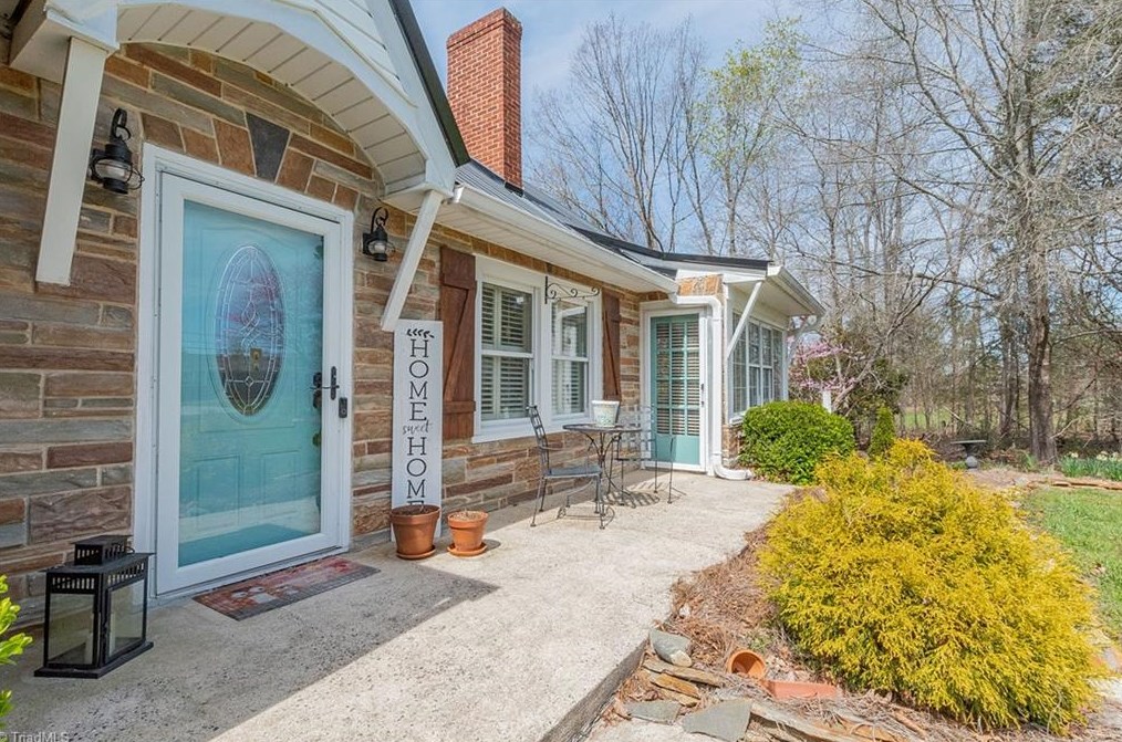 823 New Bowers Rd, Lexington, NC 27292