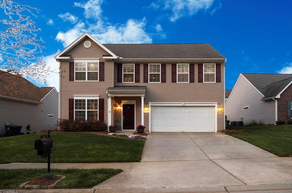 438 Shady Grove Ct, Winston Salem, NC 27103-5539