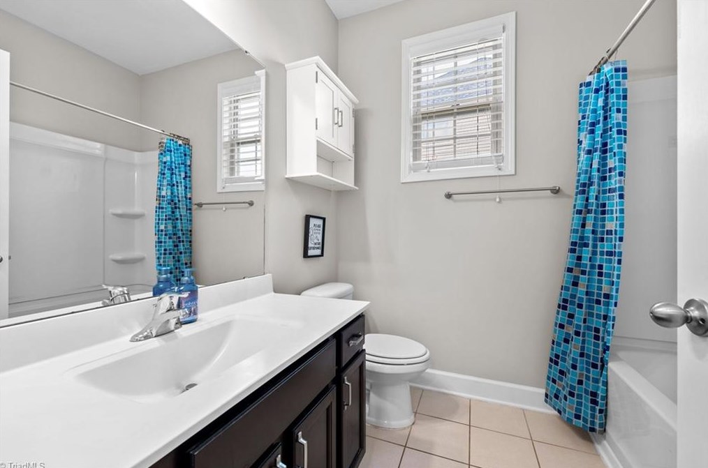 1219 Lael Forest Trl, Burlington NC  27215 exterior