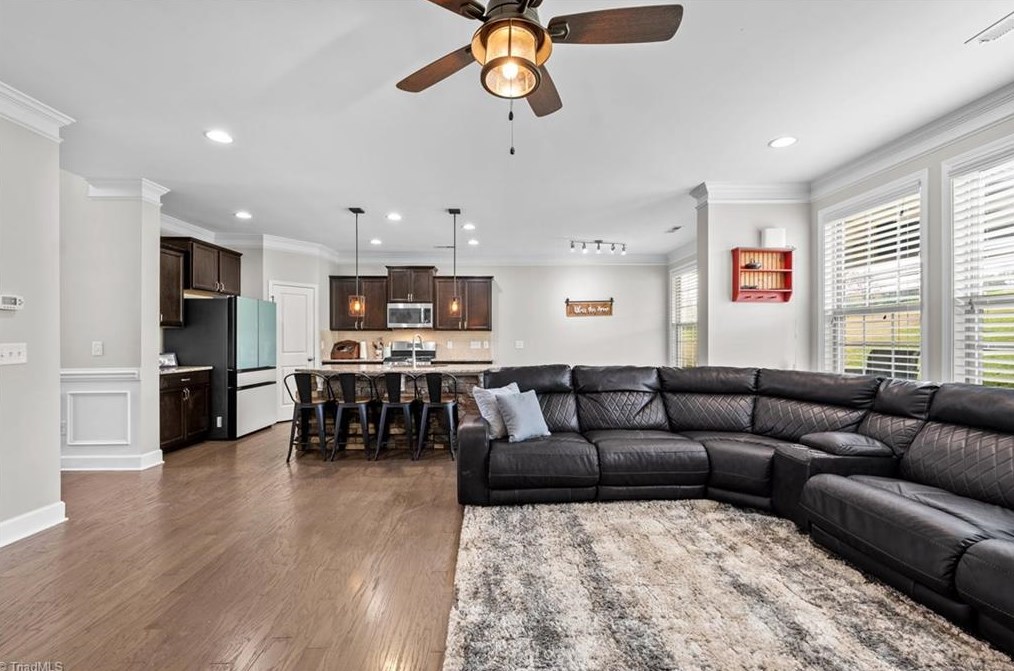 1219 Lael Forest Trl, Burlington NC  27215 exterior