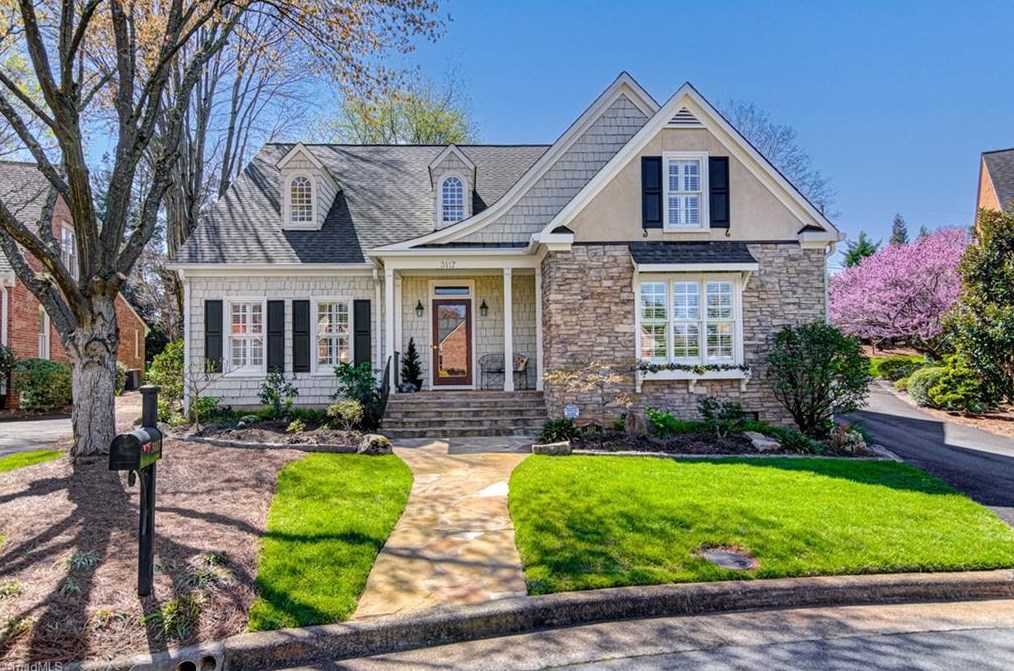3117 Bentley Ct, Winston Salem, NC 27104-1800