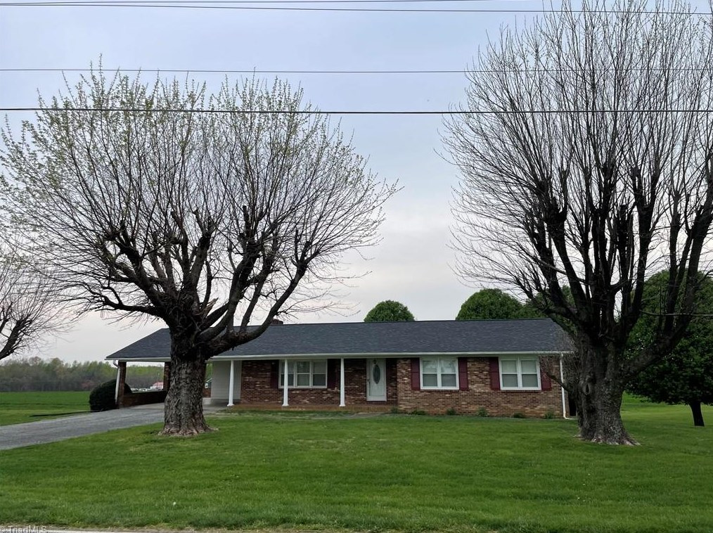 185 Crossroad Church Rd, Devotion, NC 27017