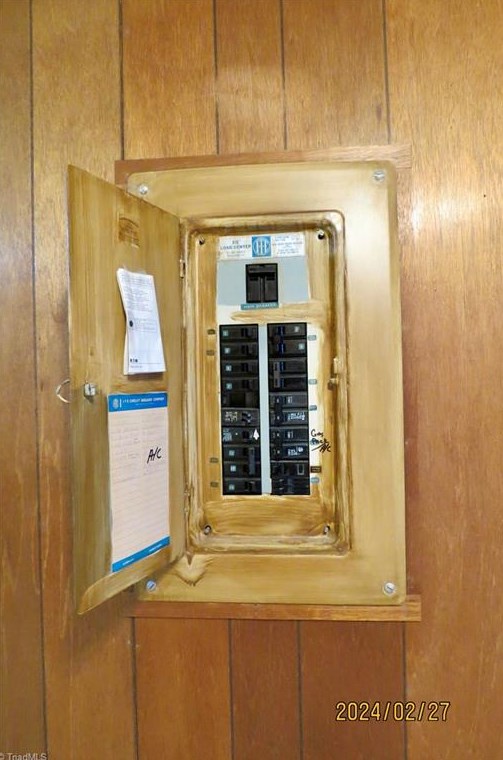 7735 Us Highway 52, Salisbury NC  28146-8962 exterior