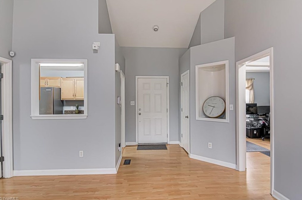 117 Valentine Ct, Greensboro, NC 27405