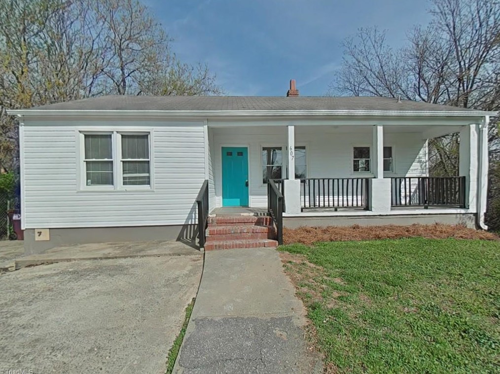 607 Arch St, High Point, NC 27260-6902