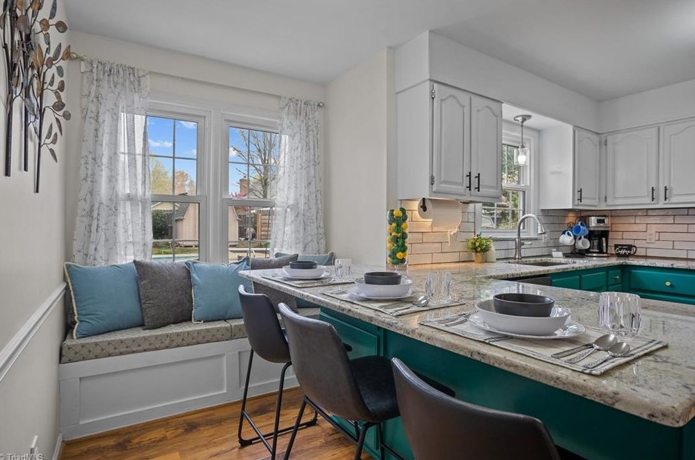 1601 Whites Mill Rd, High Point NC  27265-9645 exterior