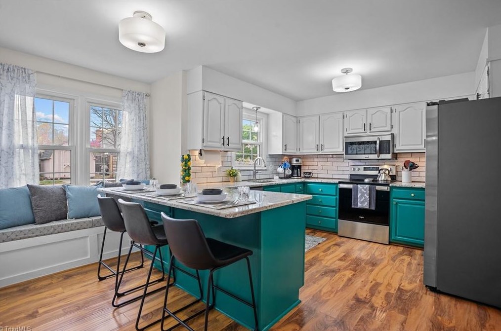 1601 Whites Mill Rd, High Point NC  27265-9645 exterior