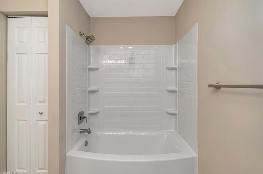 100 Cedar St, North Wilkesboro NC  28659-3420 exterior