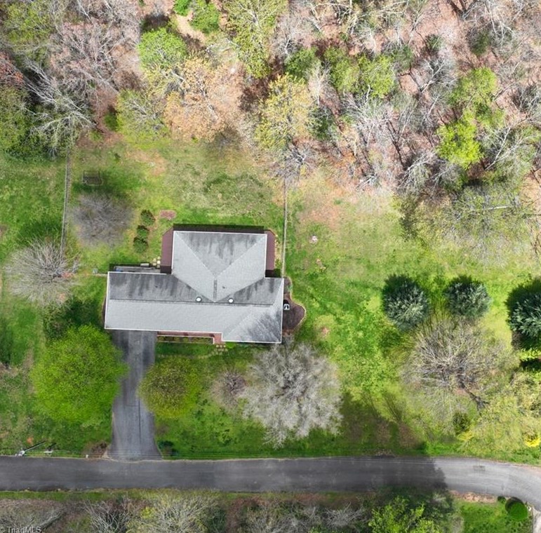 100 Cedar St, North Wilkesboro NC  28659-3420 exterior