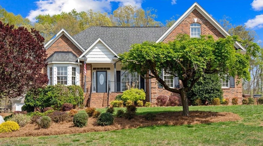 479 Hiatts Dr, Greensboro, NC 27455
