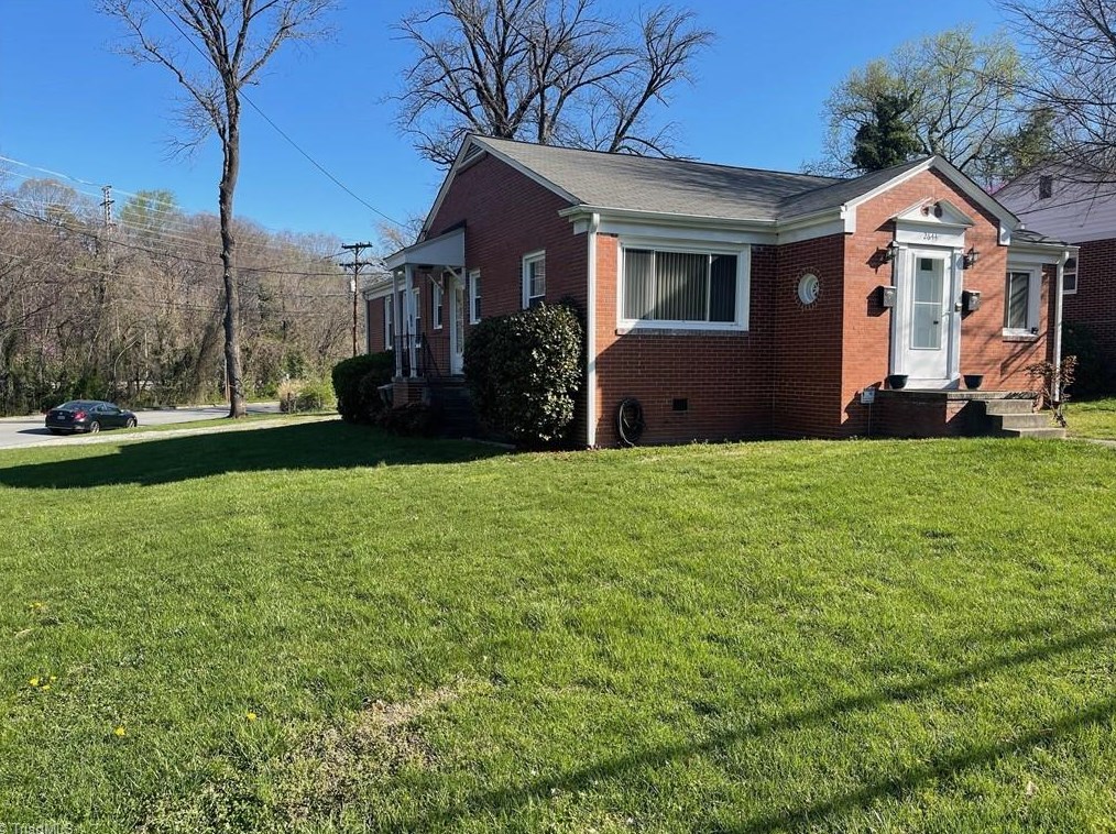 2644-b Walker Ave, Greensboro, NC 27403