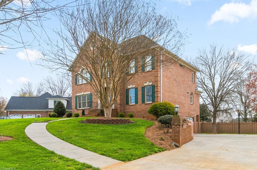133 Keswick Dr, Redland, NC 27006
