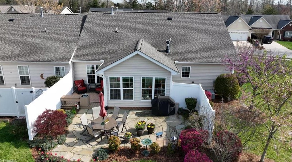 2111 Rosemont Dr, Colfax, NC 27235