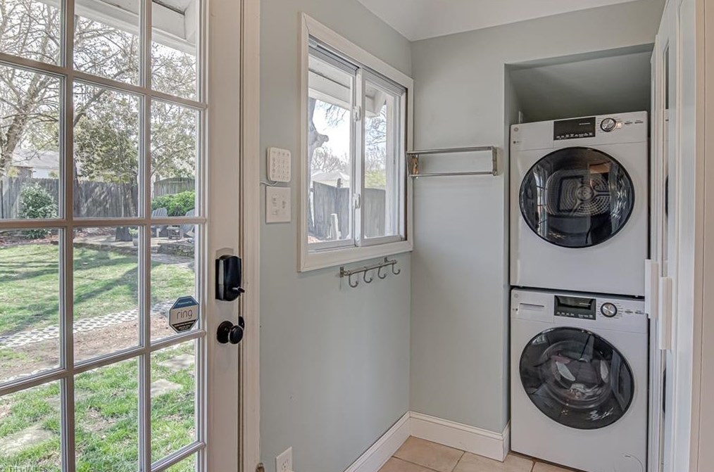 703 Miller St, Winston Salem NC  27103-3614 exterior