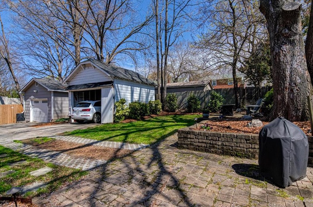 703 Miller St, Winston Salem NC  27103-3614 exterior