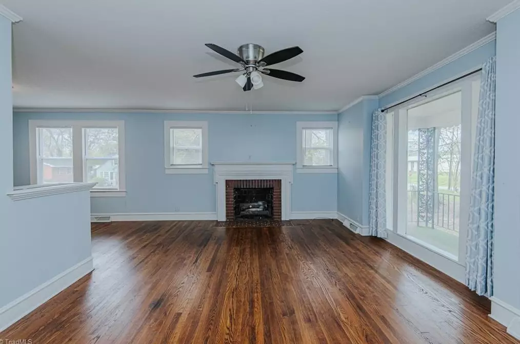 1323 Rainey St, Burlington, NC 27217
