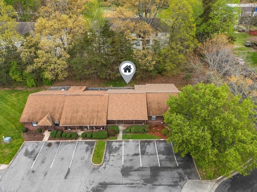 491 James Ct, High Point NC  27265-2123 exterior