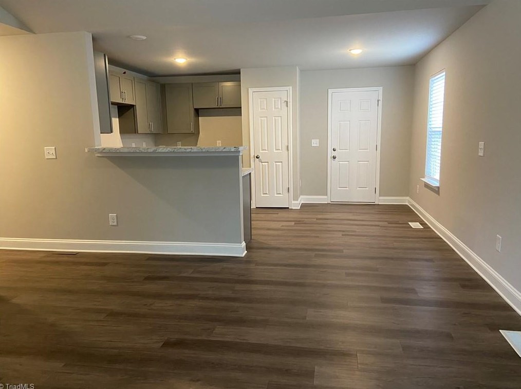 1547 Ebert St, Winston Salem, NC 27103