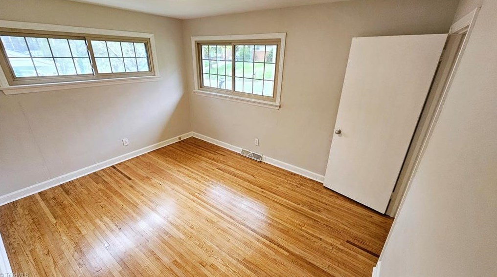 612 Woodridge Ln, High Point NC  27262-2248 exterior