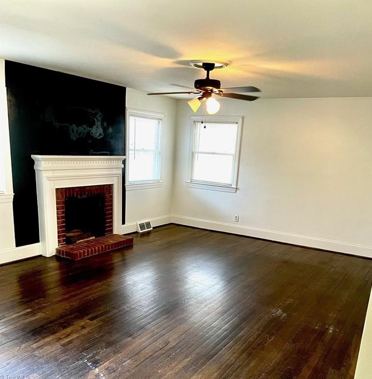 112 Cameron St, Walnut Cove, NC 27052