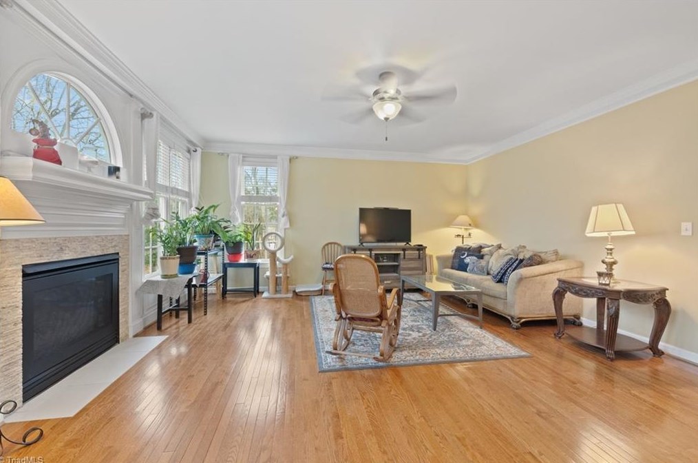 4535 Asbury Place Dr, Clemmons NC  27012-7708 exterior