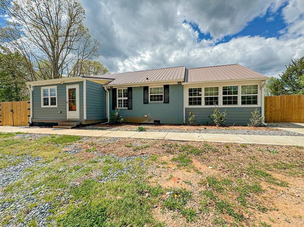 10991 Randleman Rd, Randleman, NC 27317