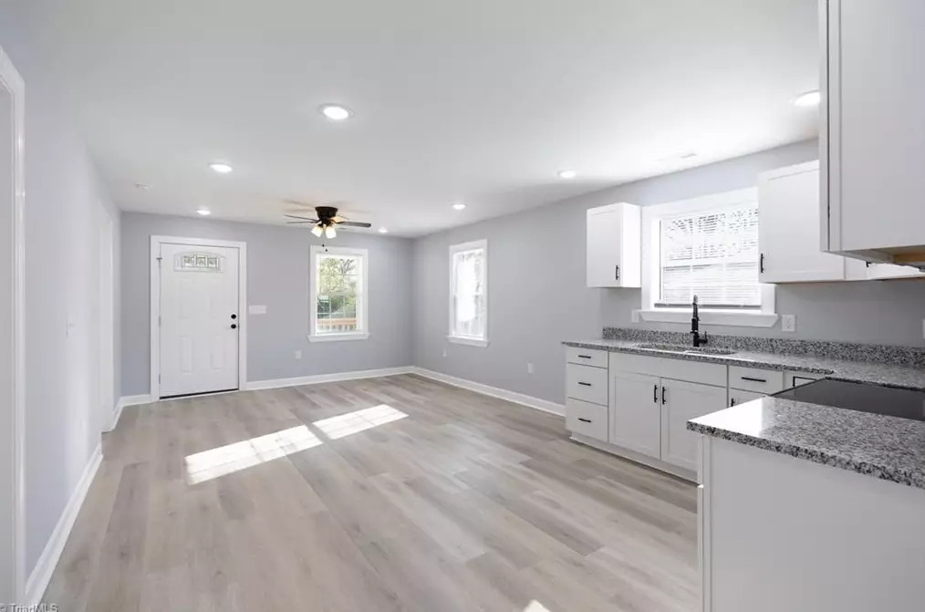 1309 Ragan Ave, High Point NC  27260-6826 exterior